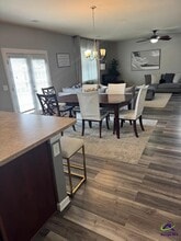 211 Flowing Meadows Dr in Kathleen, GA - Building Photo - Building Photo