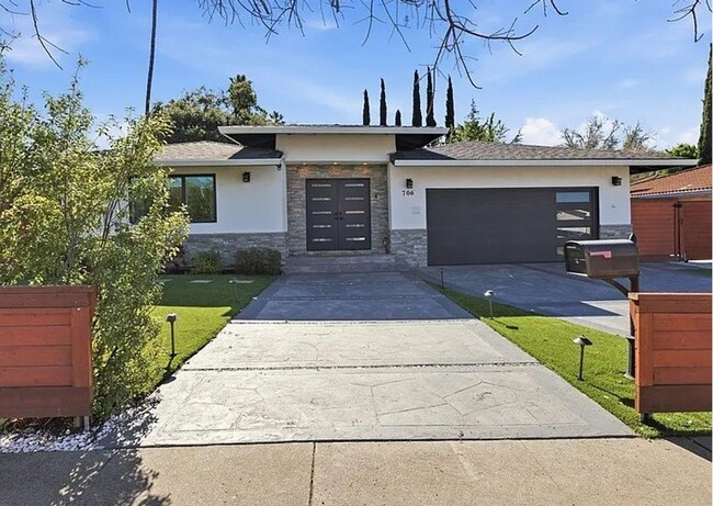 property at 706 Wisteria Dr