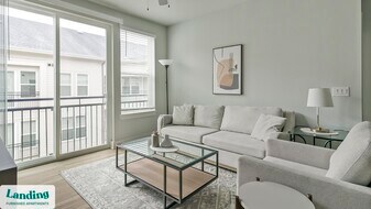 1619 N Frazier St in Conroe, TX - Building Photo