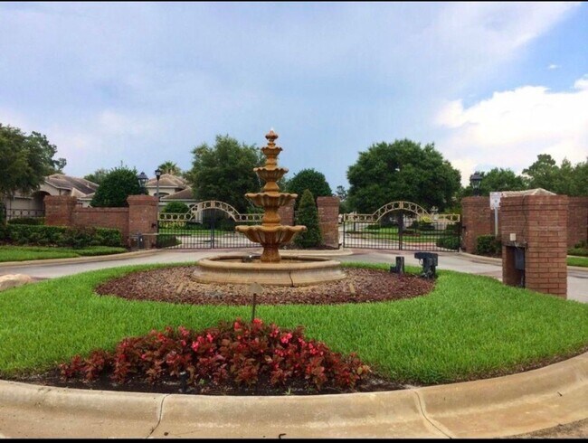 527 Newhall Ln in Debary, FL - Building Photo - Building Photo