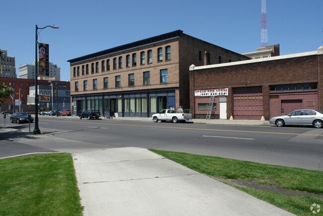 Wolfe Apartments in Spokane, WA - Building Photo - Building Photo