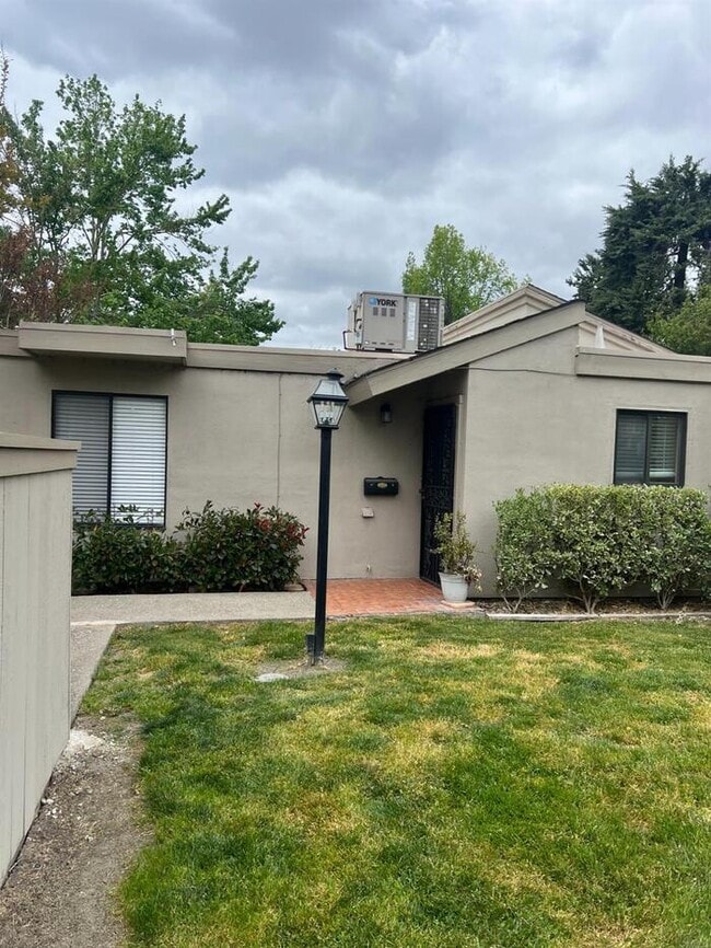 property at 6734 Cumberland Pl