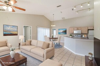 17305 Woodcrest Way, Unit 1 in Clermont, FL - Building Photo - Building Photo