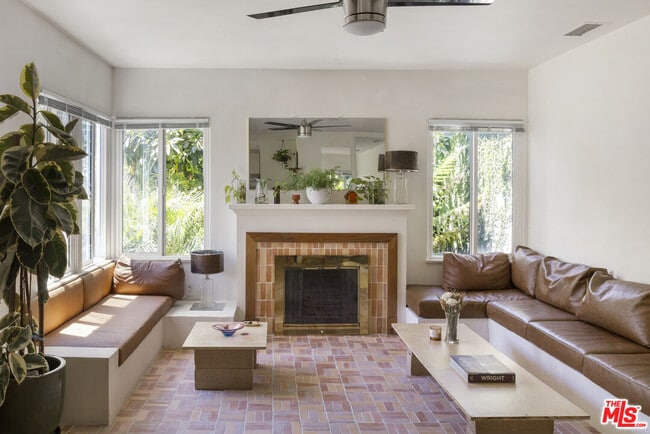 property at 11525 Calvert St