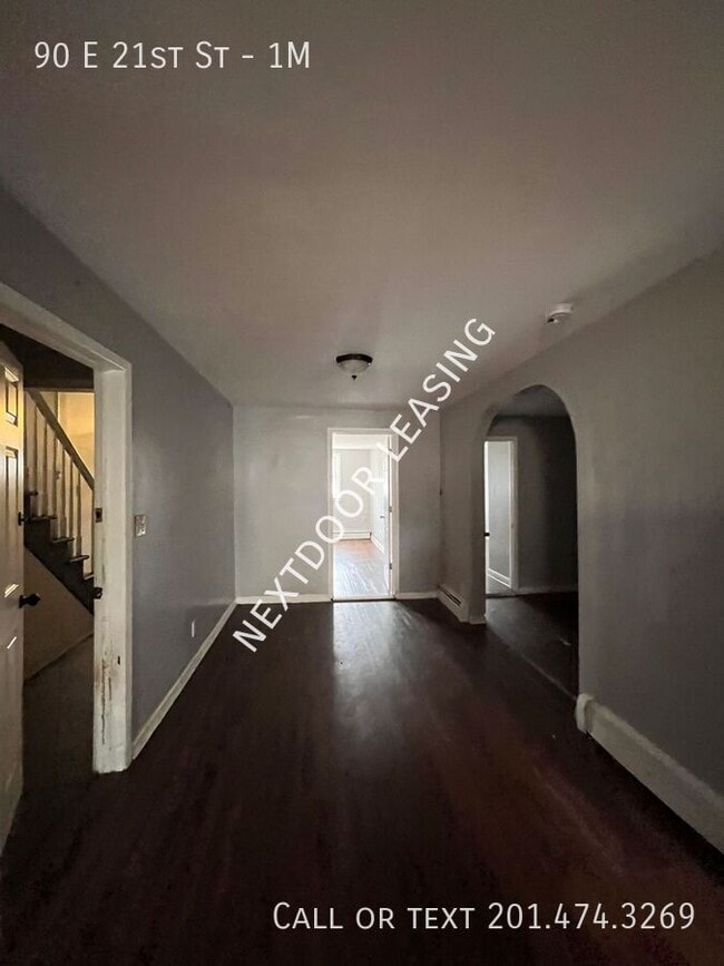 90 E 21st St in Bayonne, NJ - Building Photo - Building Photo