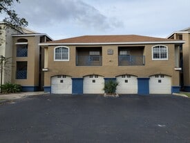7360 Westpointe Blvd, Unit 129 in Orlando, FL - Building Photo