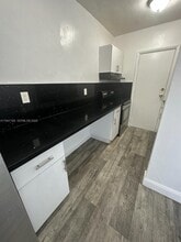 1545 NW 8th Ave in Miami, FL - Building Photo - Building Photo
