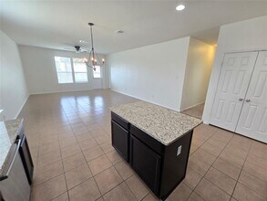 100 Sierra Mar Lp in Leander, TX - Building Photo - Building Photo