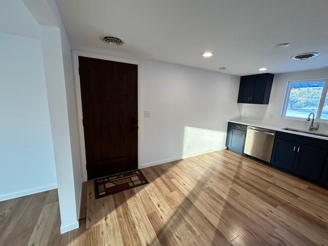 2271 S Cost a Plenty Rd, Unit 2 in Warsaw, IN - Building Photo - Building Photo