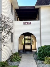 24 Village Park Dr in Fishkill, NY - Building Photo - Building Photo