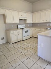 5121 Albany Ave in Lubbock, TX - Building Photo - Building Photo