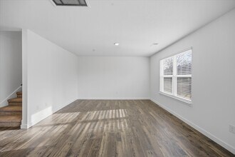 7740 Belhaven Ln in Knoxville, TN - Building Photo - Building Photo