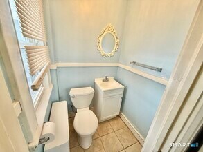 26 Bridgeport Ave in Milford, CT - Building Photo - Building Photo