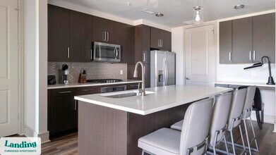 1414 Wood Hollow Dr in Houston, TX - Building Photo - Building Photo