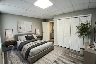 2 W Stiegel St in Manheim, PA - Building Photo - Building Photo