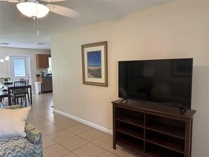 5732 NE 33rd St in Silver Springs, FL - Building Photo - Building Photo