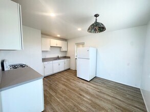 10722 Juniper Ave in Morongo Valley, CA - Building Photo - Building Photo