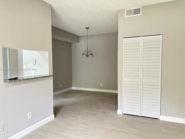 891 Cypress Park Way in Pompano Beach, FL - Building Photo - Building Photo