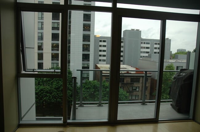 property at 1221 SW 10th Ave