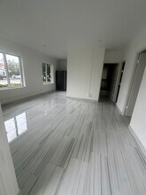 4644 Bougainvilla Dr in Lauderdale-by-the-Sea, FL - Building Photo - Building Photo