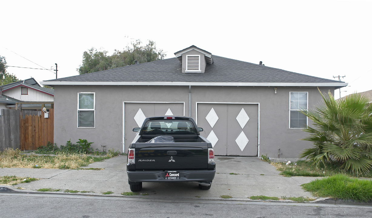 1108-1110 Trenton Blvd in San Pablo, CA - Foto de edificio