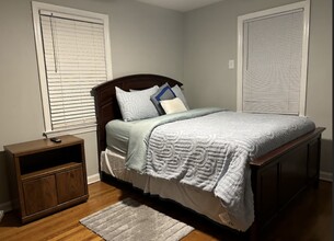3419 27th Ave in Temple Hills, MD - Foto de edificio - Building Photo