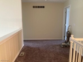 2576 Woodruff Ct in Westlake, OH - Building Photo - Building Photo