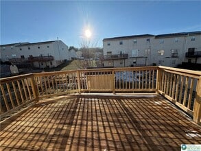 350 Moty Dr in Alburtis, PA - Building Photo - Building Photo