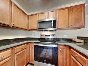 171 Fox Glen Ct in Port Wentworth, GA - Building Photo - Building Photo