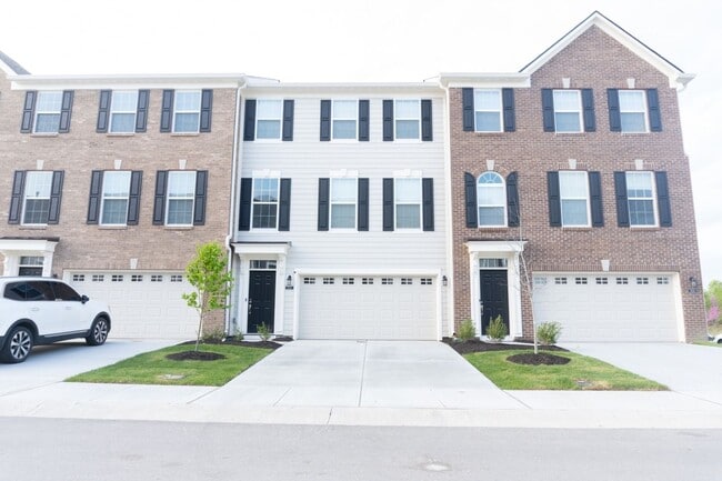 property at 7028 Sunstone Pl