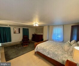 739 Sergeantsville Rd in Stockton, NJ - Building Photo - Building Photo