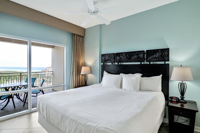 property at 5000 S Sandestin Blvd