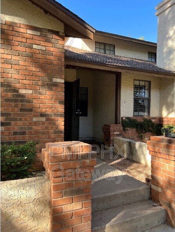 170 E Guadalupe Rd in Gilbert, AZ - Building Photo - Building Photo