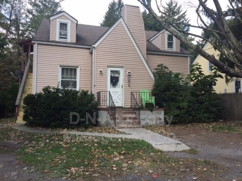 143 Leafy Greene St Rentals in Stroudsburg, PA