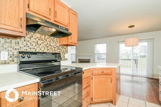 4929 High Crest Ct, Unit 1 in Florissant, MO - Foto de edificio - Building Photo