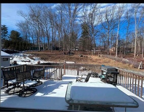 29 E Vacation Dr, Unit 1 in Wappingers Falls, NY - Building Photo - Building Photo