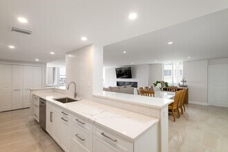 2000 S Ocean Blvd in Delray Beach, FL - Building Photo - Building Photo