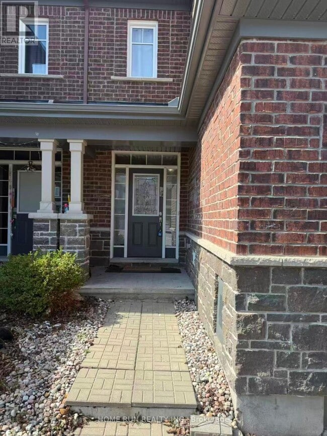 property at 212 Losino Cres