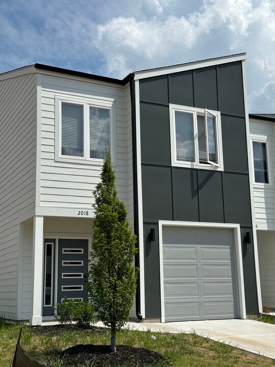 2018 Titanium Rock Rd in Durham, NC - Building Photo