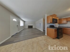 207 Roger St in Fairfield, CA - Building Photo - Building Photo