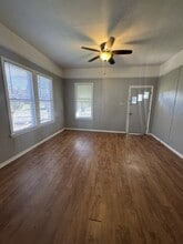 1608 Elgin Ave in Nederland, TX - Building Photo - Building Photo