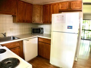 2018 Iuka Ave in Columbus, OH - Building Photo - Building Photo