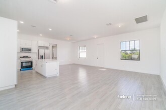 15633 Lakeland Cir in Port Charlotte, FL - Building Photo - Building Photo