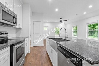 715 Point Lookout Dr in Denison, TX - Building Photo - Building Photo