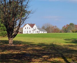 22 Arrowhead Apartments in Narrowsburg, NY - Building Photo - Building Photo