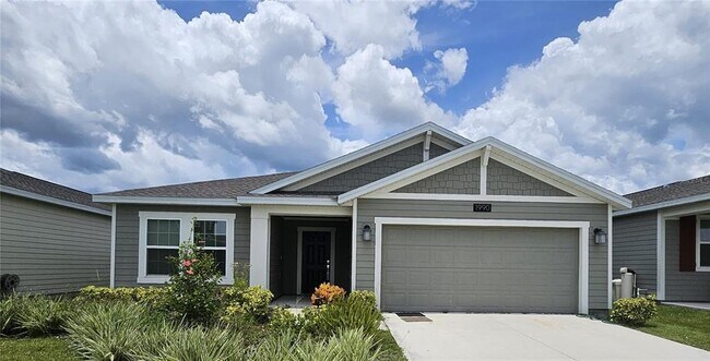 1990 Birnham Wood Bnd in Kissimmee, FL - Building Photo - Building Photo