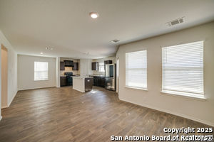 7703 Snowbasin in Converse, TX - Building Photo - Building Photo