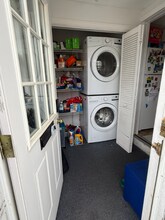 66 Rowe Ave in Portland, ME - Building Photo - Building Photo