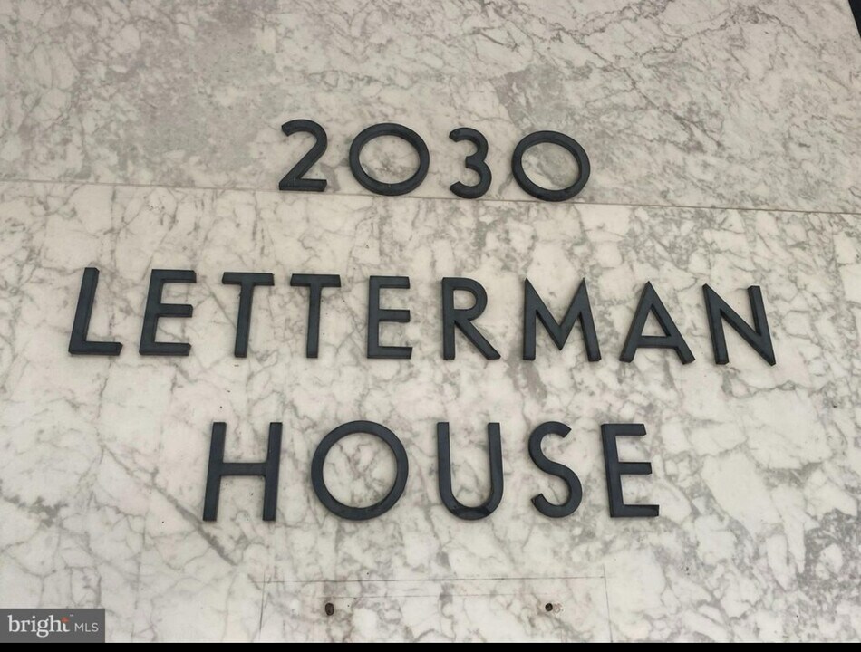 2030 F St NW, Unit 2030 F St NW apt 109 in Washington, DC - Building Photo