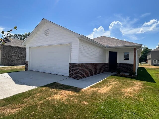 8209 Stacey Ln in North Little Rock, AR - Foto de edificio